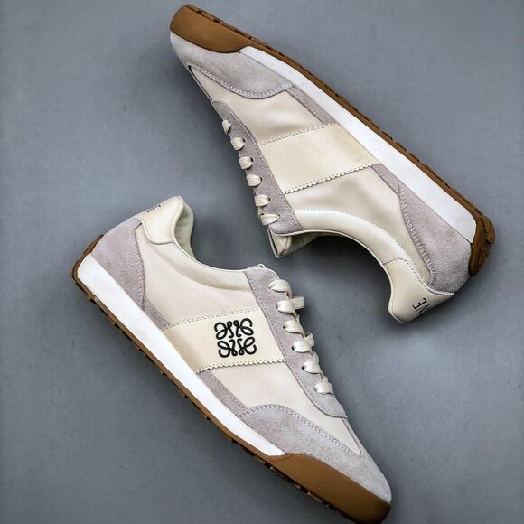 Loewe Sneakers - Picture 9 of 9